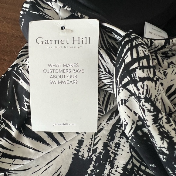 NWT Garnet Hill Ruched Wrap One Piece One Shoulder Swimsuit Size 8 - Picture 6 of 7